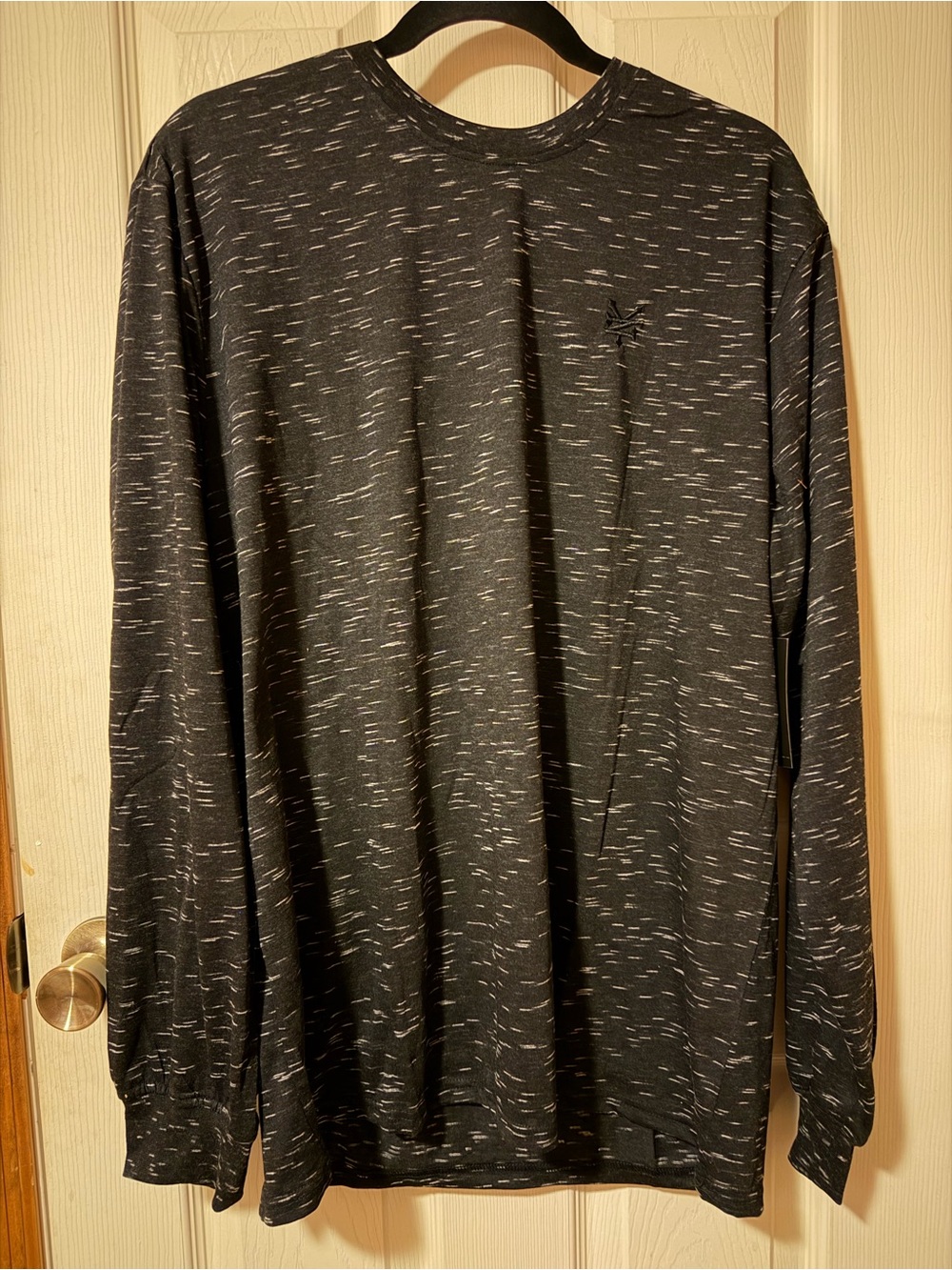Zoo York Men's Long-Sleeve Black Heather Crewneck Shirt